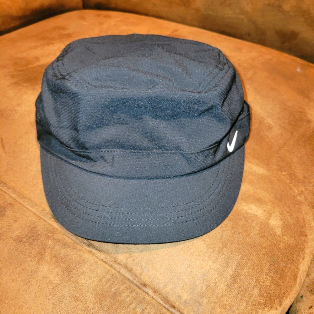 Nike Women's hat